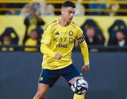 德甲-凯恩帽子戏法 拜仁4-1霍芬海姆开赛四连胜