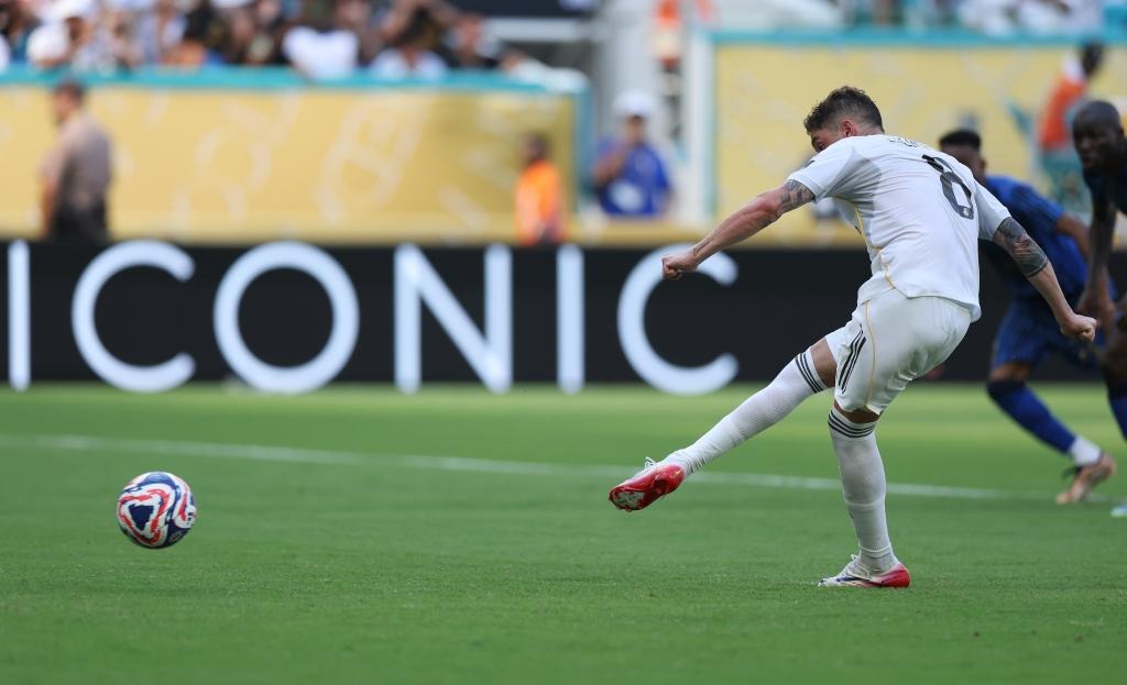 解析现代棒球的极端守备布阵逻辑