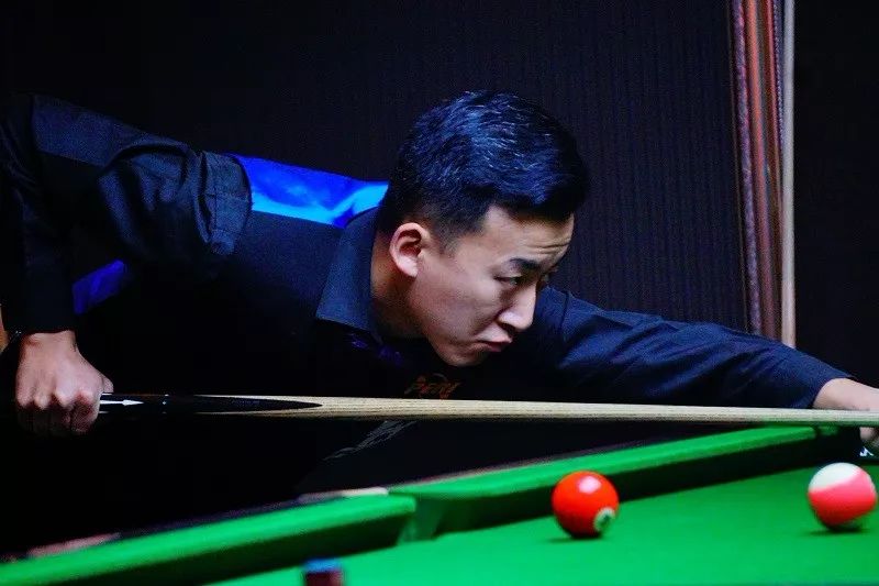 持极强竞争 持极强竞争